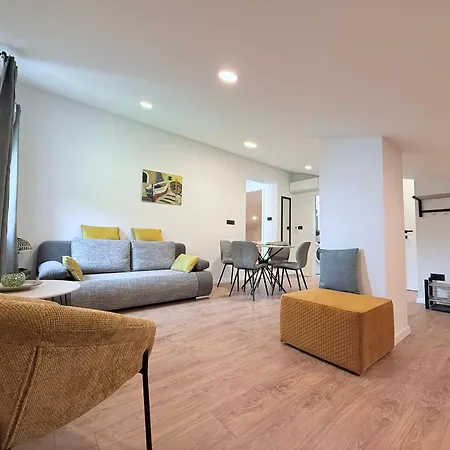 One * Mošćenička Draga