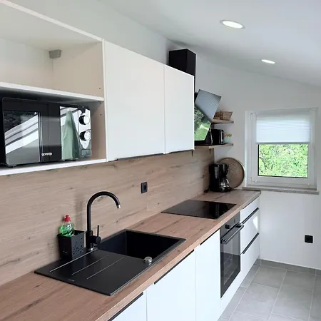 One Mošćenička Draga