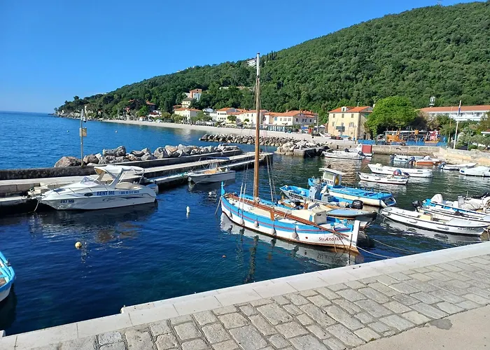 One * Mošćenička Draga